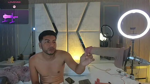 LiamDeep's Live XXX Chat