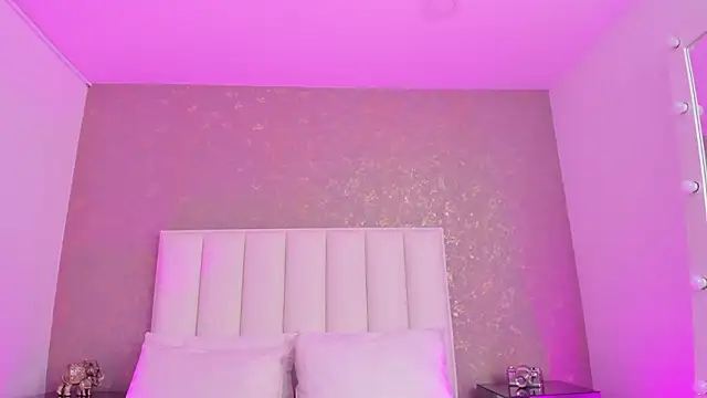 Онлайн чат XXX KaylieBrooks