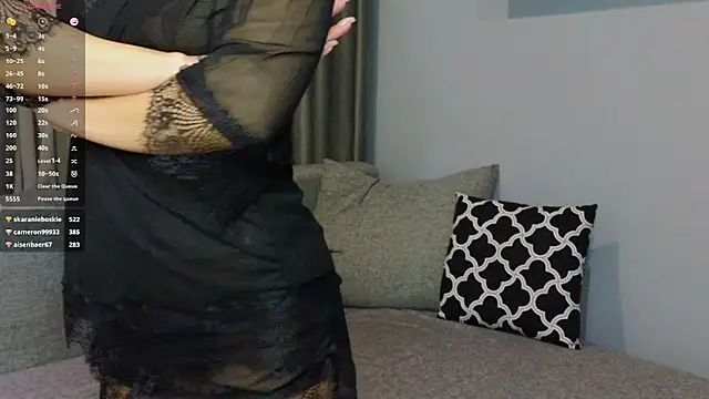 ShowingCloth's Live XXX Chat