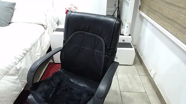 jesy_hot's Live XXX Chat