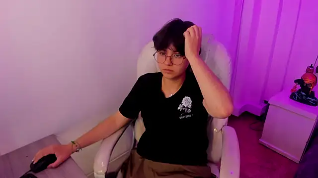 Chatroom XXX en direct de Nathaly_ds