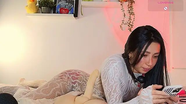 دردشة lilyy_evanss الجنسية المباشرة