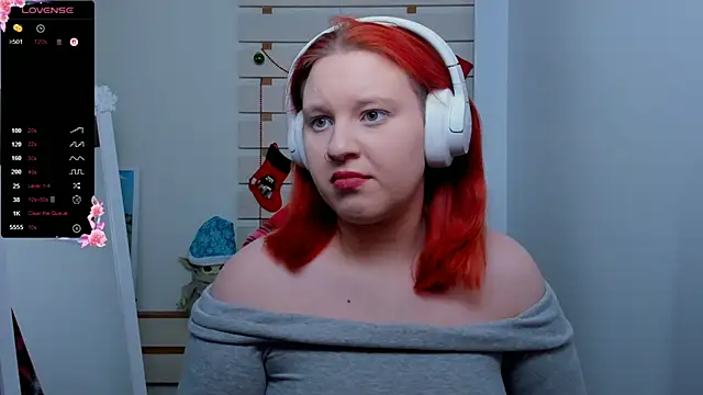 FoxPlayXX's Live XXX Chat