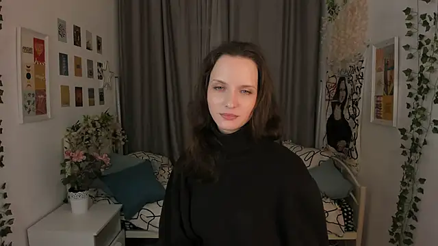 دردشة Ariadna_Shy الجنسية المباشرة