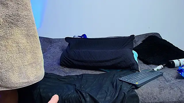 BrayaanFit Chat XXX in diretta