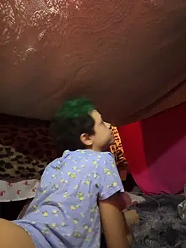 Онлайн чат XXX Tamiii420