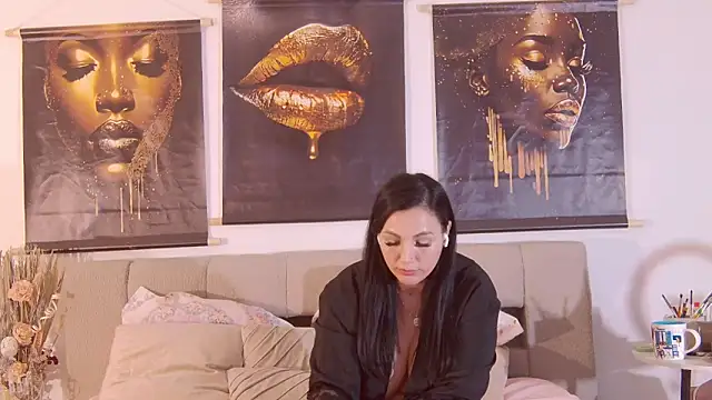 ReiyaRey Chat XXX live