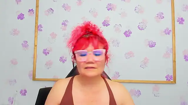 Salomeediaz_ 即時 XXX 聊天