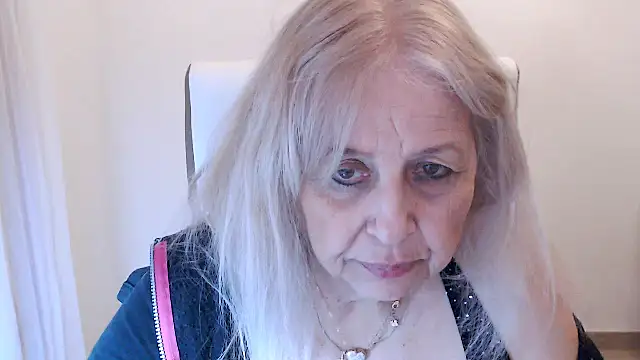 SusiLifeXXX's Live XXX Chat