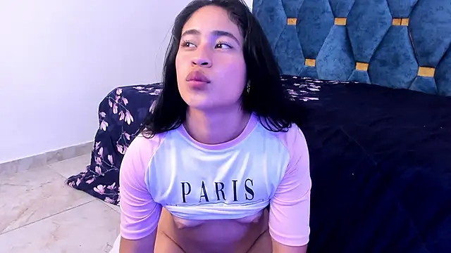 Sofia_ll Live XXX-Chat