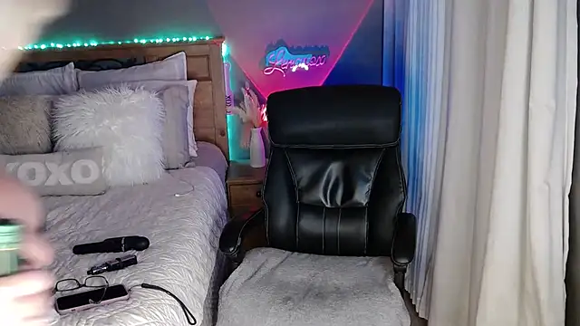 Lenaxox's Live XXX Chat