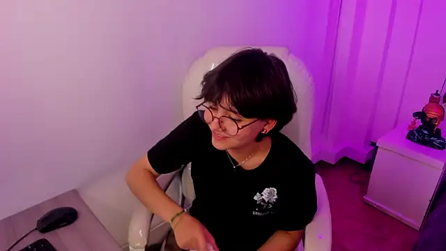 XXX chat uživo modela Nathaly_ds