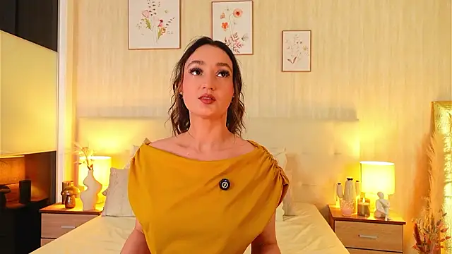 ZamphyraNightt: онлайн-секс-чат