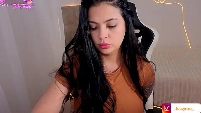 Victoryyy_ élő XXX-chatje