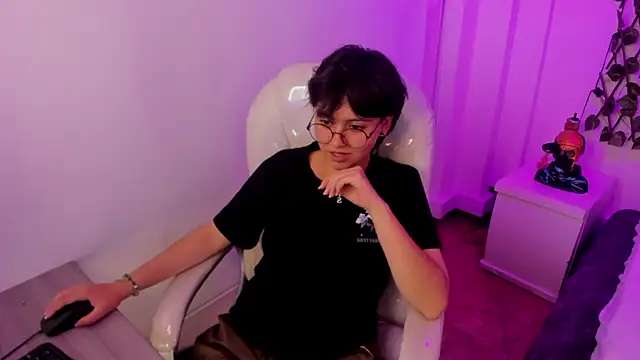 Nathaly_ds Chat XXX in diretta