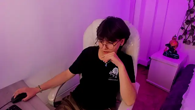 Nathaly_ds Chat XXX live