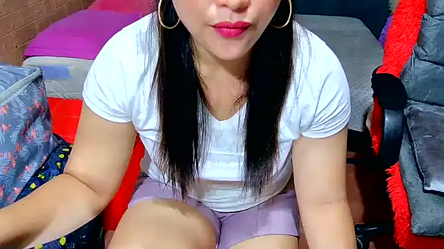 Ugly-Filipina Live XXX-Chat