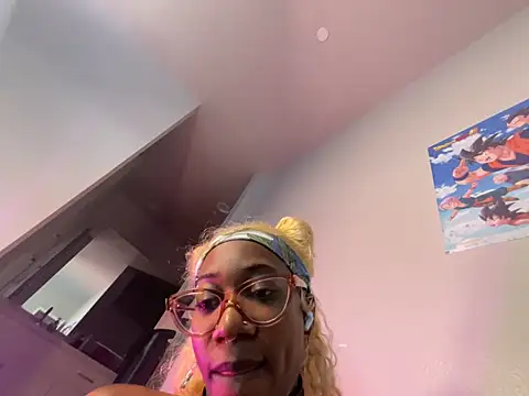 VixenCapriのライブXXXチャット