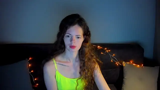 RubyAttwood Adlı Modelin Canlı XXX Sohbeti