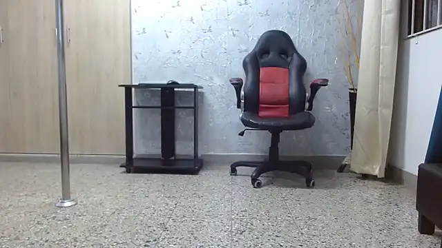 Chat XXX ao vivo de PaulinaRubio_