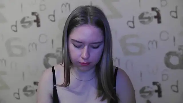 Tomyris_yuki élő XXX-chatje