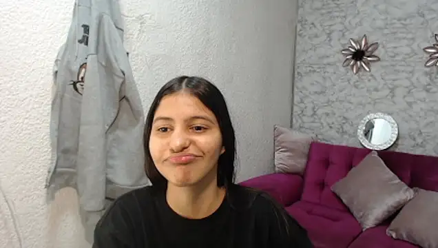 Evagirl69's Live XXX Chat