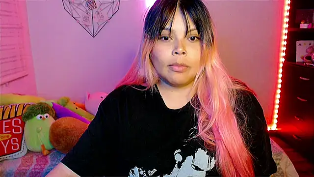 Chatroom XXX en direct de EllieMoonX