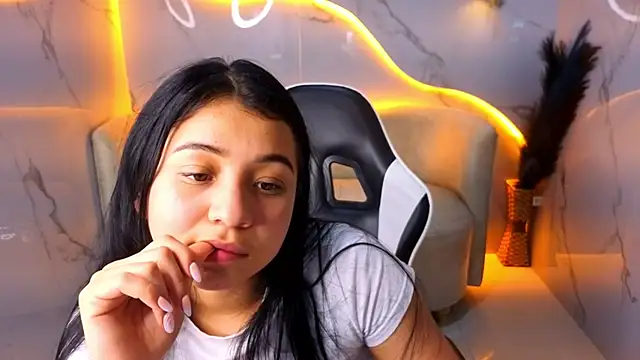 Sofi_Adams_Tx Live XXX-Chat