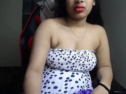 Hey_ishu Chat XXX in diretta