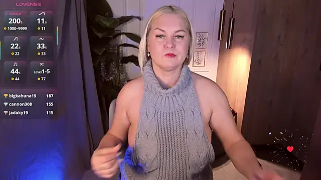 YolandaKiss' Live XXX Chat