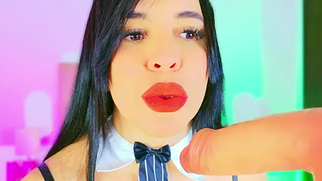 Czat XXX na żywo – CharlootteEvans