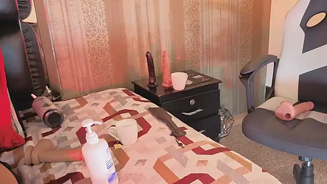 MishaKinki Adlı Modelin Canlı XXX Sohbeti