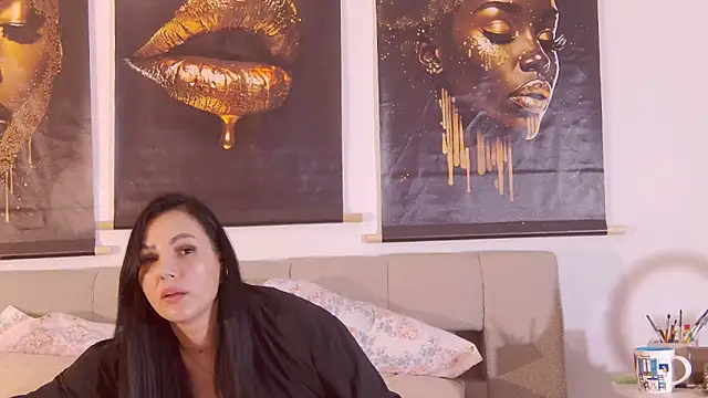 Онлайн чат XXX ReiyaRey