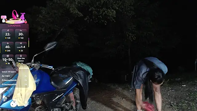 esmeralda_lin Live XXX chat