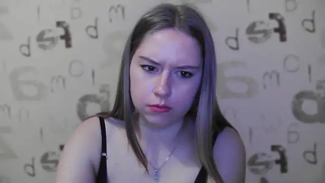 Chatroom XXX en direct de Tomyris_yuki