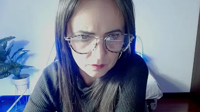 Juliana__lxn Live XXX chat