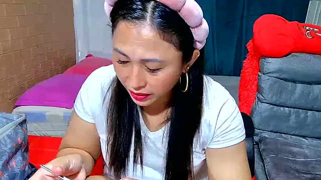 Ugly-Filipina Live XXX-chat