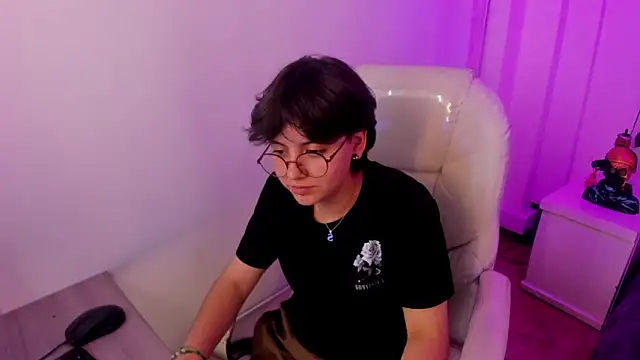 Nathaly_ds – Naživo XXX chat