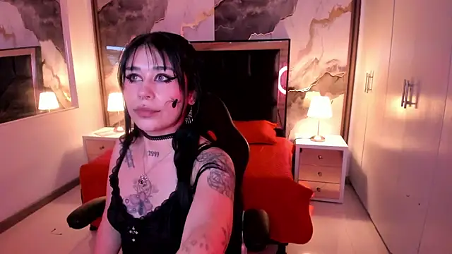 SusanVilla live XXX chat