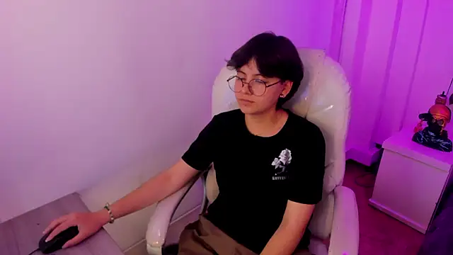 Nathaly_ds' Live XXX Chat