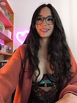 Naughty-Jessie 即時 XXX 聊天