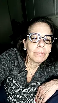 Ginevra_75 Adlı Modelin Canlı XXX Sohbeti