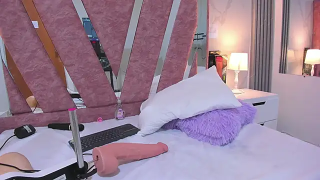 Wonderkloe_ Adlı Modelin Canlı XXX Sohbeti