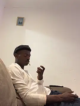 دردشة HersBBC الجنسية المباشرة