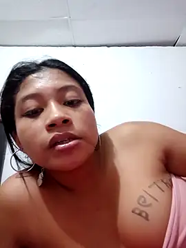 Show modela maryloreney na web-kameri