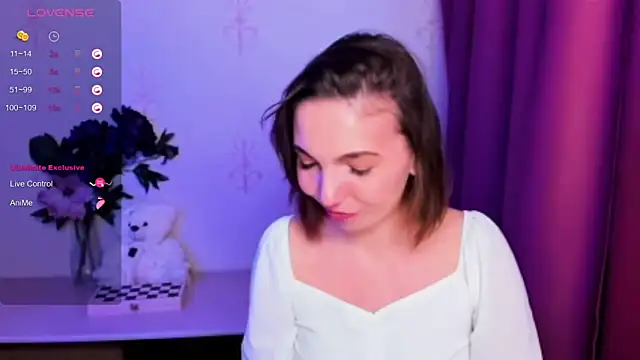 KindHazelHere_'s Live XXX Chat