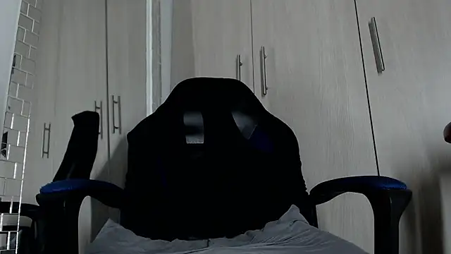 Nash_fit18's Live XXX Chat