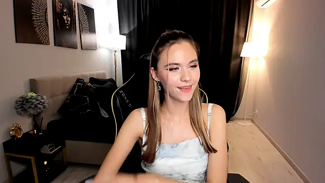 EllaCurtis 现场XXX聊天