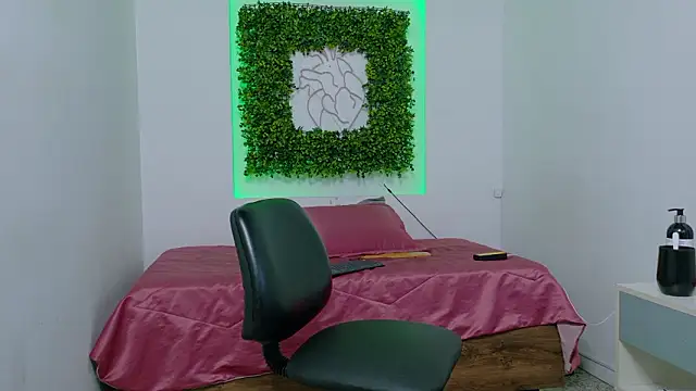 KaelSwitch Live XXX-chat