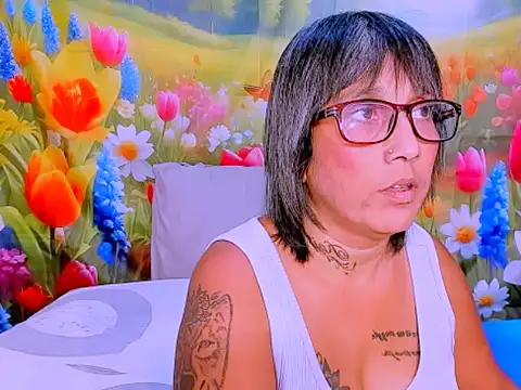 Онлайн чат XXX indianroxy